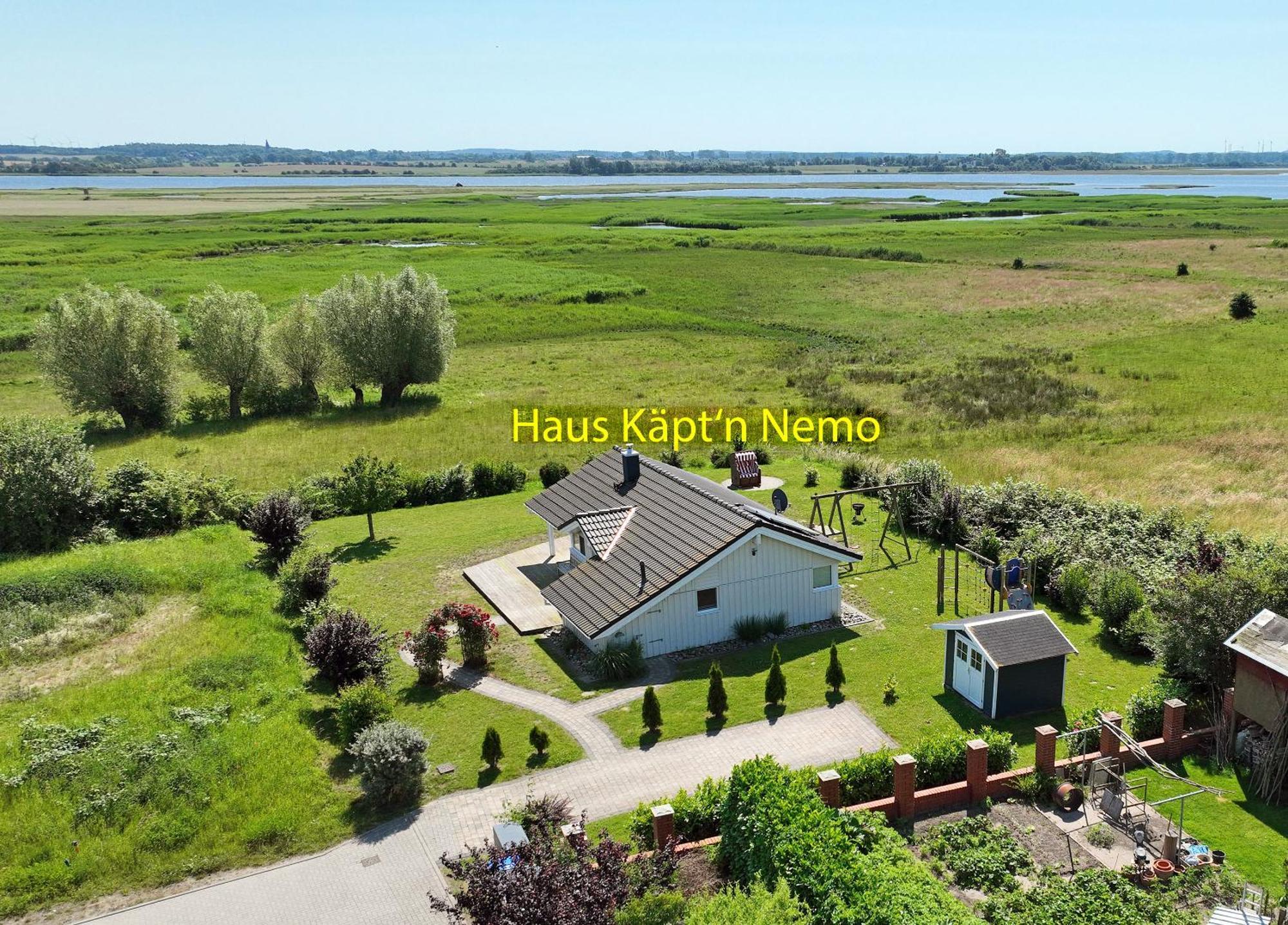 Daenische Ferienhaeuser Am Salzhaff Haus Kaept'N Nemo Insula Poel Exterior foto